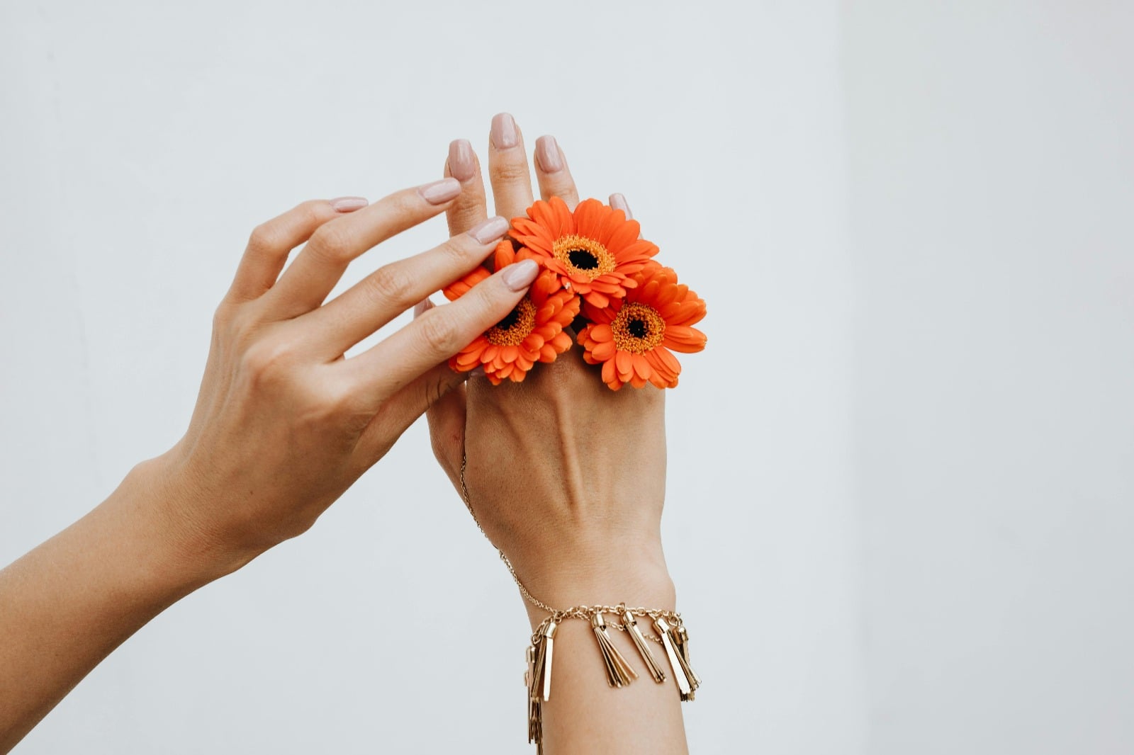 Soins des mains et des pieds à Ancenis : beauté & douceur jusqu’au bout des ongles